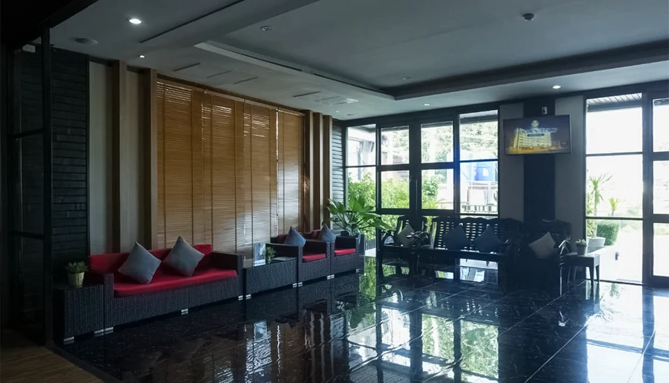 هتل گلدن تولیپ اسنشیال پاتایا